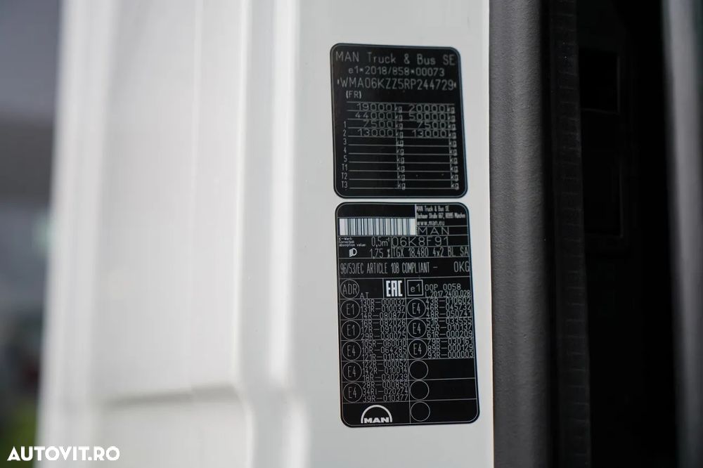 MAN TGX 18.480 / GM / RETARDER / I-PARK COOL / NAVI - 38