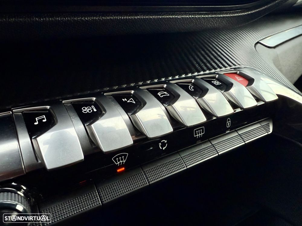 Peugeot 3008 1.5 BlueHDi Active - 29