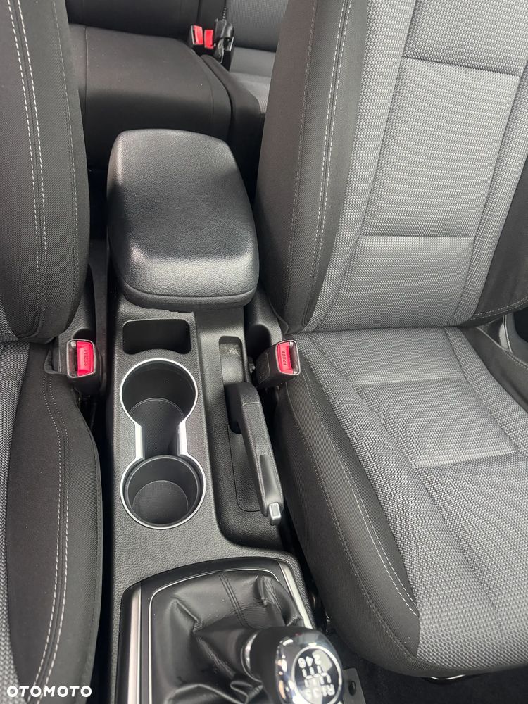 Hyundai i30 1.4 Trend - 18