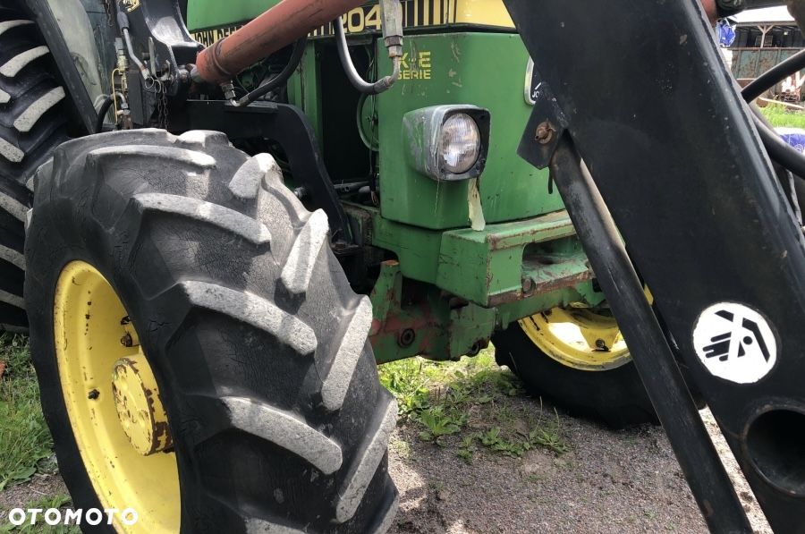 John Deere 2040 - 16