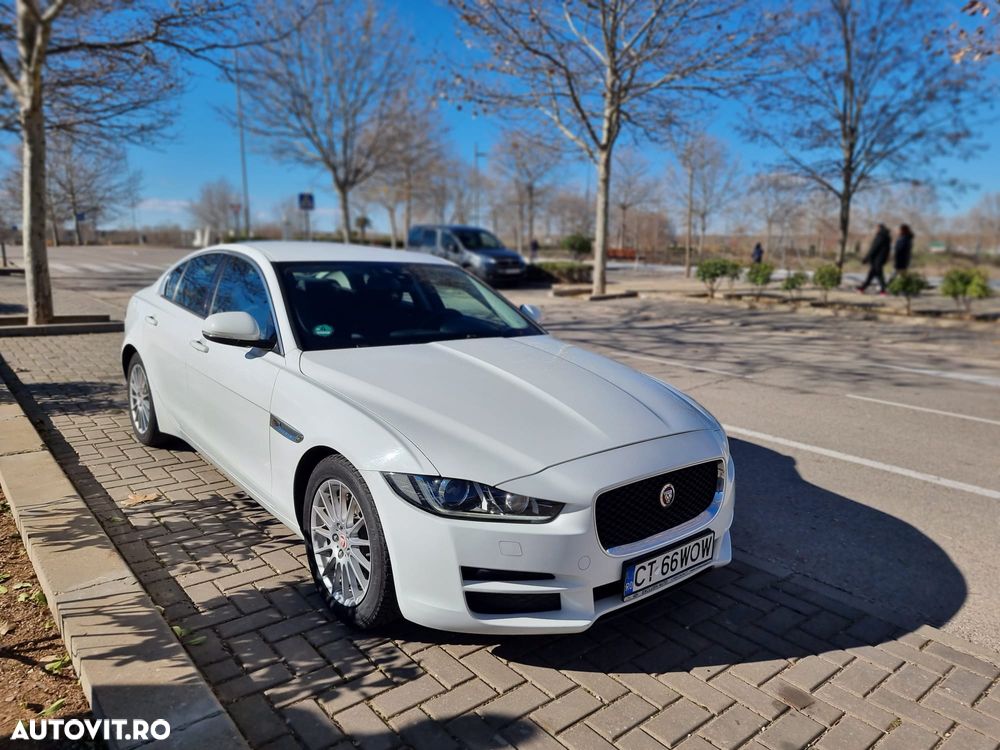 Jaguar XE E-Performance Aut. Portfolio - 12