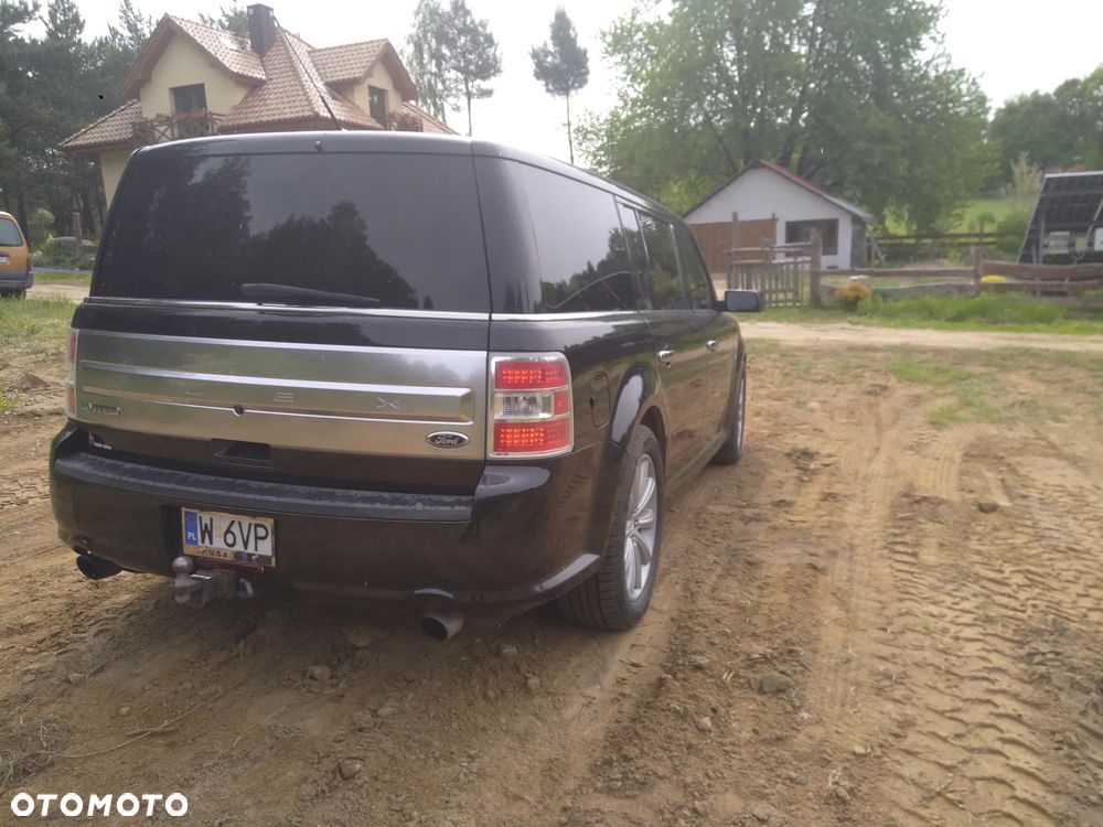 Ford Flex - 6