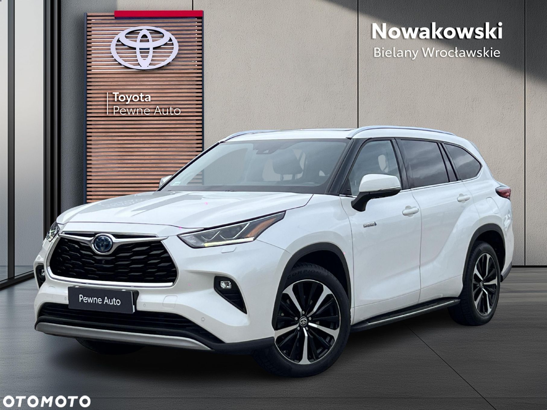 Toyota Highlander - 1