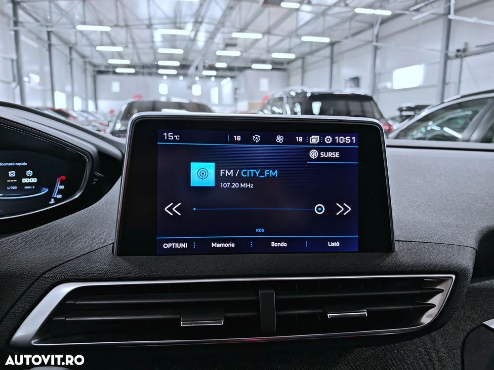Peugeot 3008 PureTech 130 Stop & Start GPF EAT8 Allure - 19