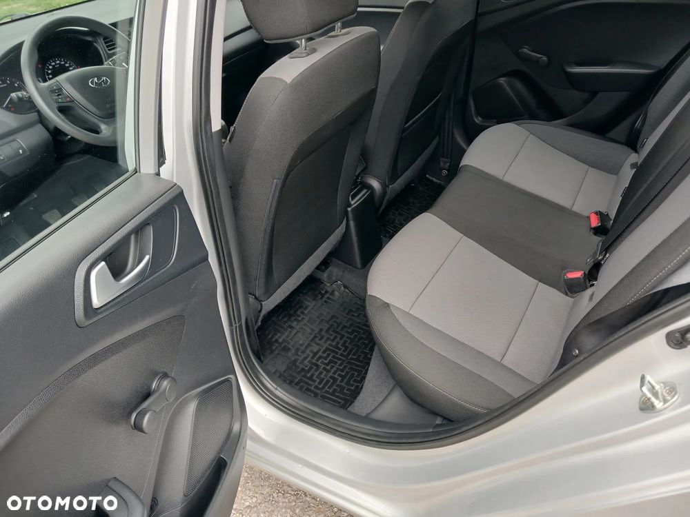 Hyundai i20 1.2 - 8