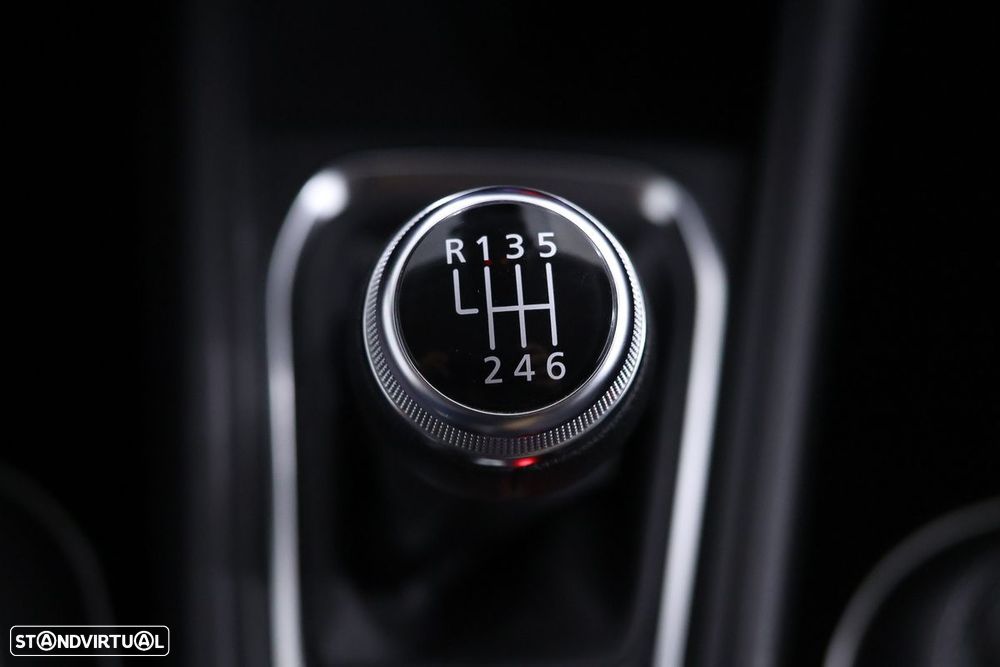 Renault Captur 1.0 TCe Techno Bi-Fuel - 16