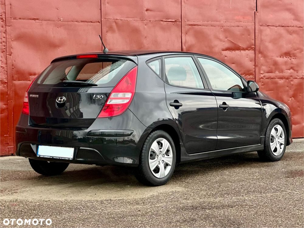 Hyundai i30 - 23