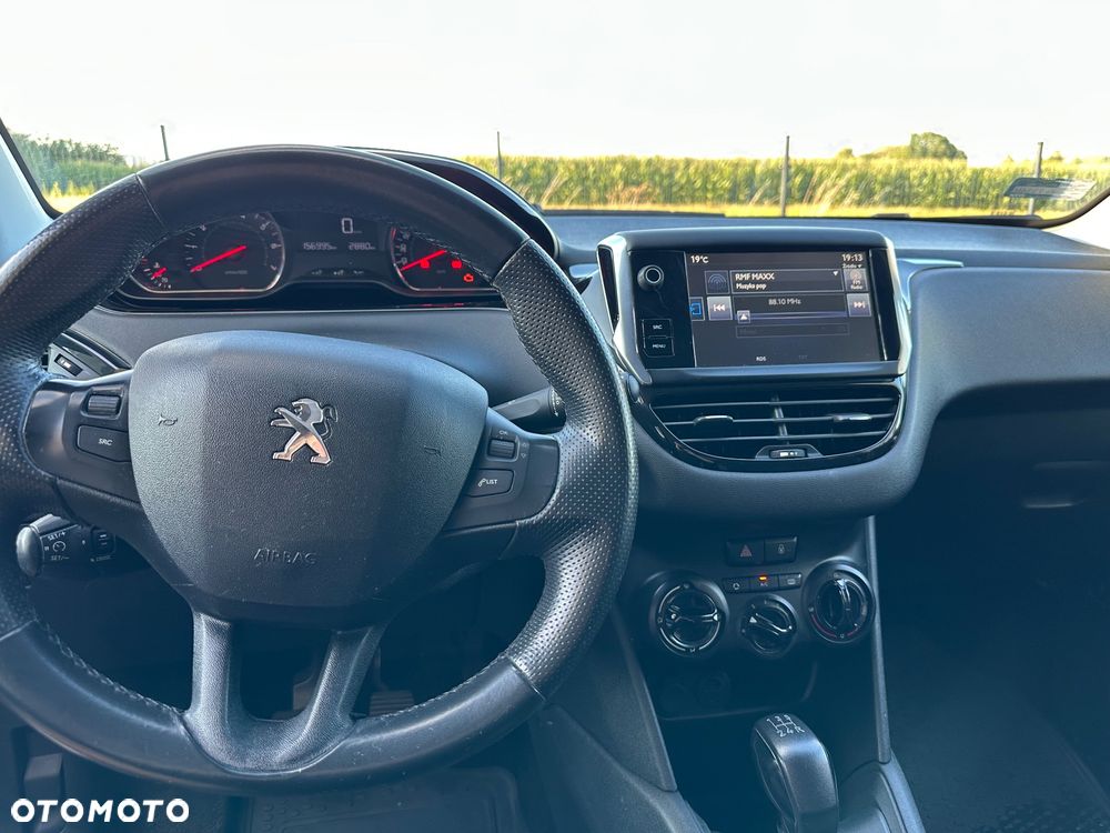 Peugeot 208 1.2 PureTech Active - 11