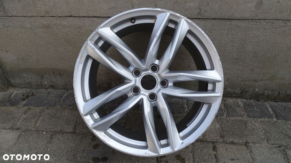 audi tt 8s0 e9.0jx19h2 et52 5x112 - felga - 1