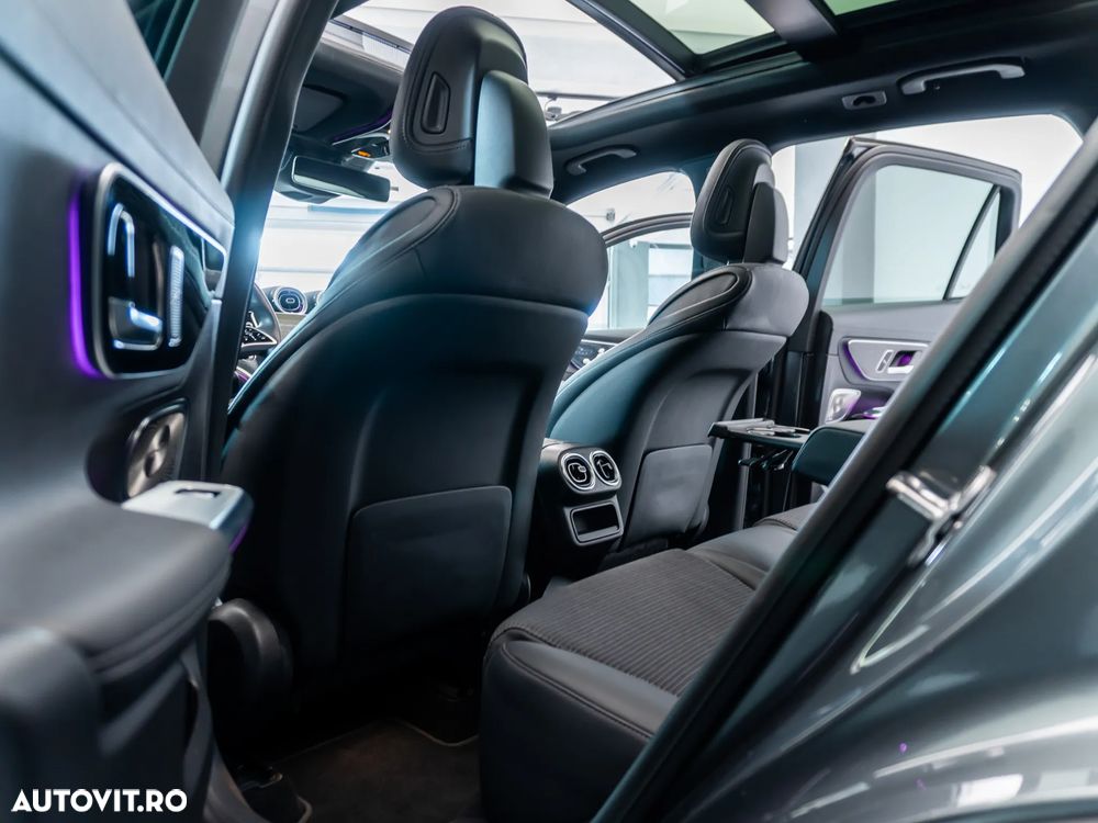 Mercedes-Benz GLC 300 e 4Matic 9G-TRONIC Edition Avantgarde - 23