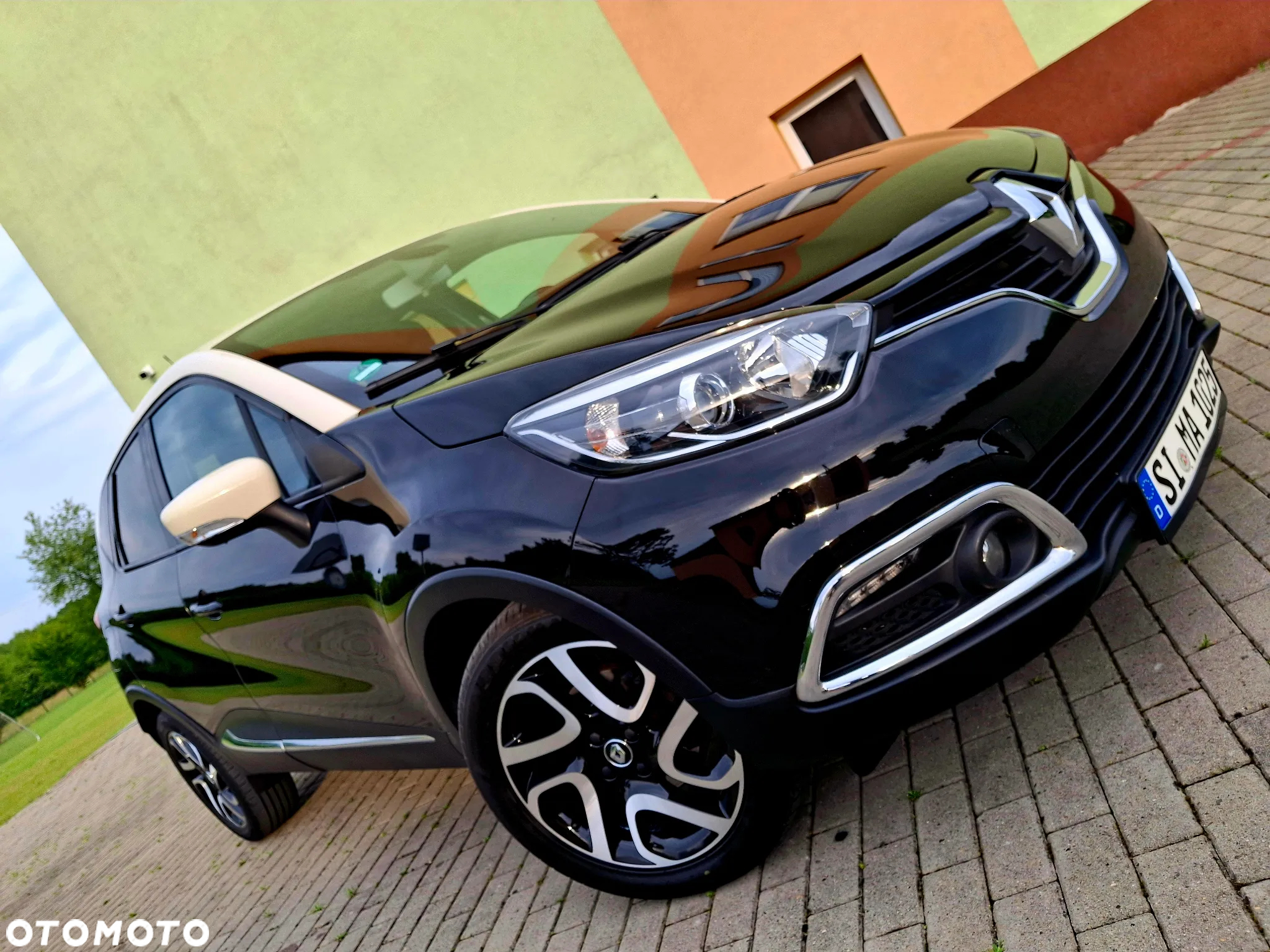 Renault Captur 1.2 Energy TCe Initiale Paris EDC - 3