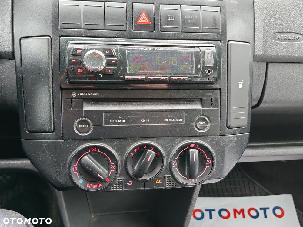 Volkswagen Polo 1.2 12V Comfortline - 25