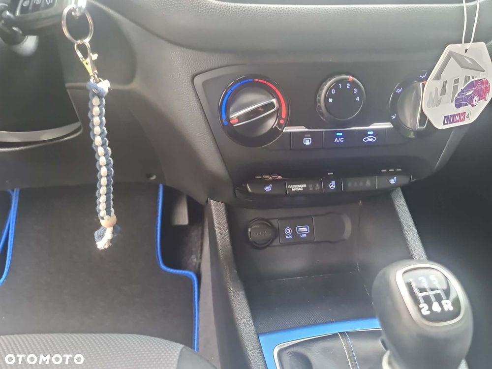 Hyundai i20 1.2 Passion Plus - 13