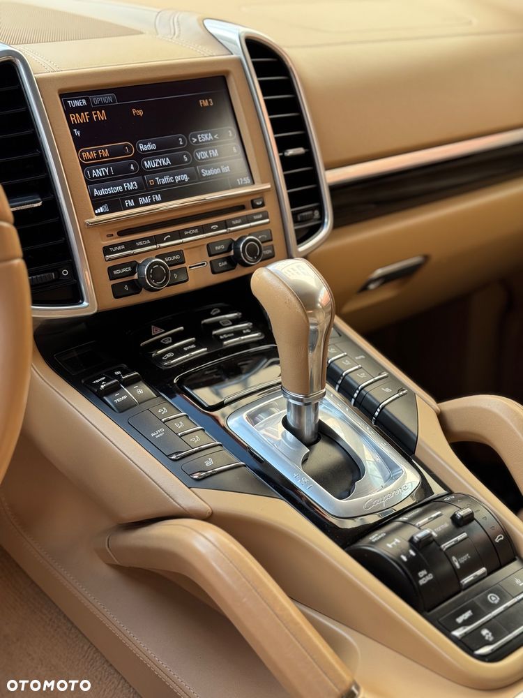 Porsche Cayenne S Diesel - 15