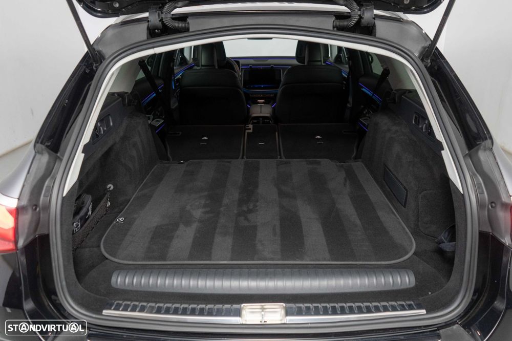 Mercedes-Benz E 300 de 4Matic All-Terrain - 15