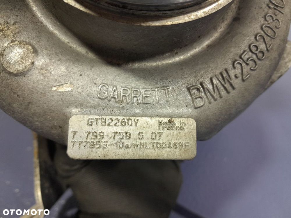 BMW 5 F10 F11 3.0D 204 KM N57D30U0 TURBOSPRĘŻARKA 7799758 - 7
