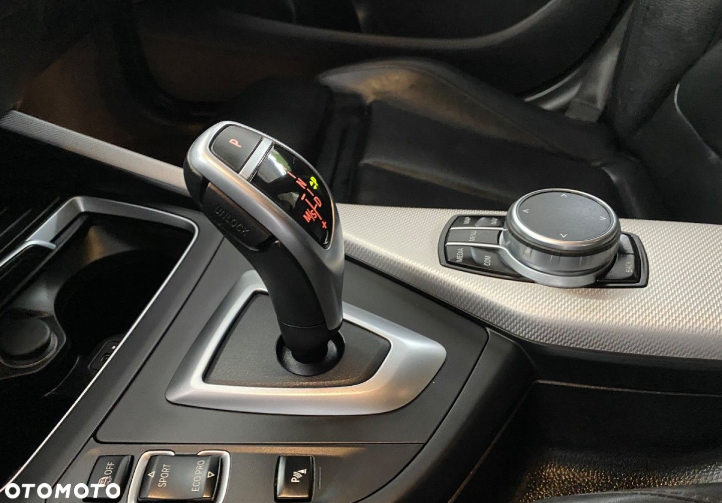 BMW Seria 1 - 15