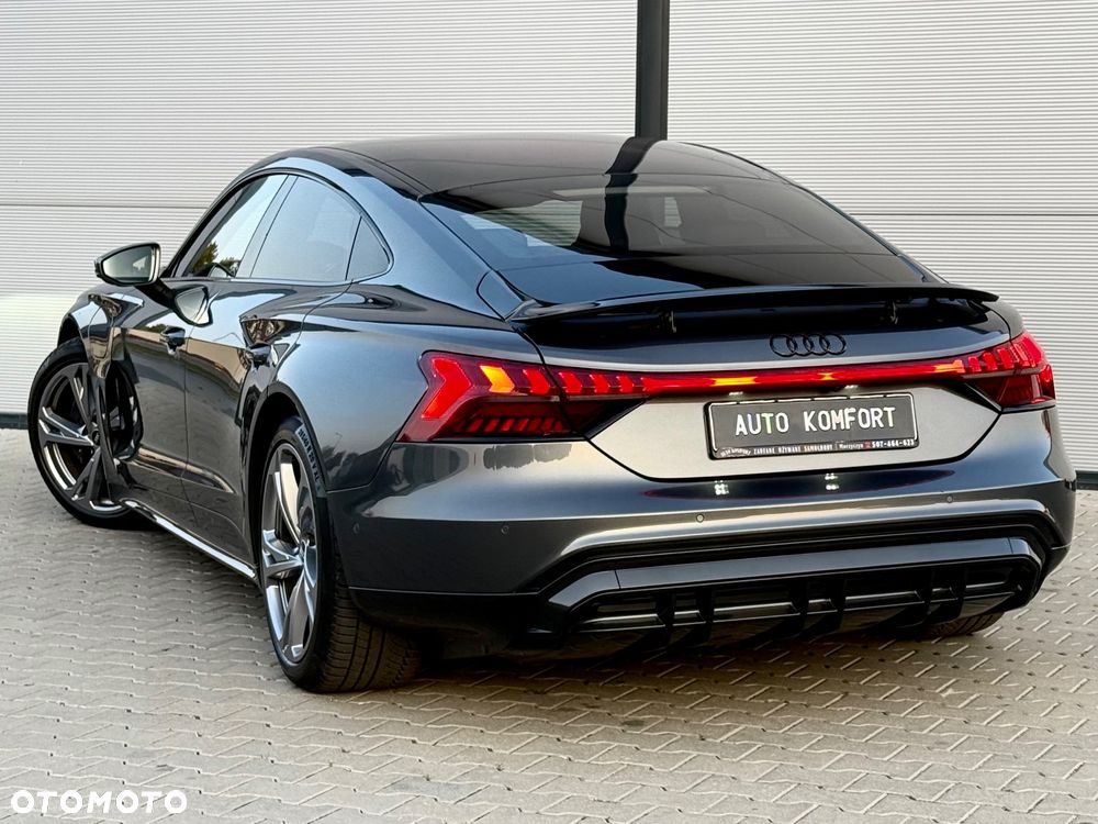 Audi e-tron GT 60 93kWh Quattro - 15