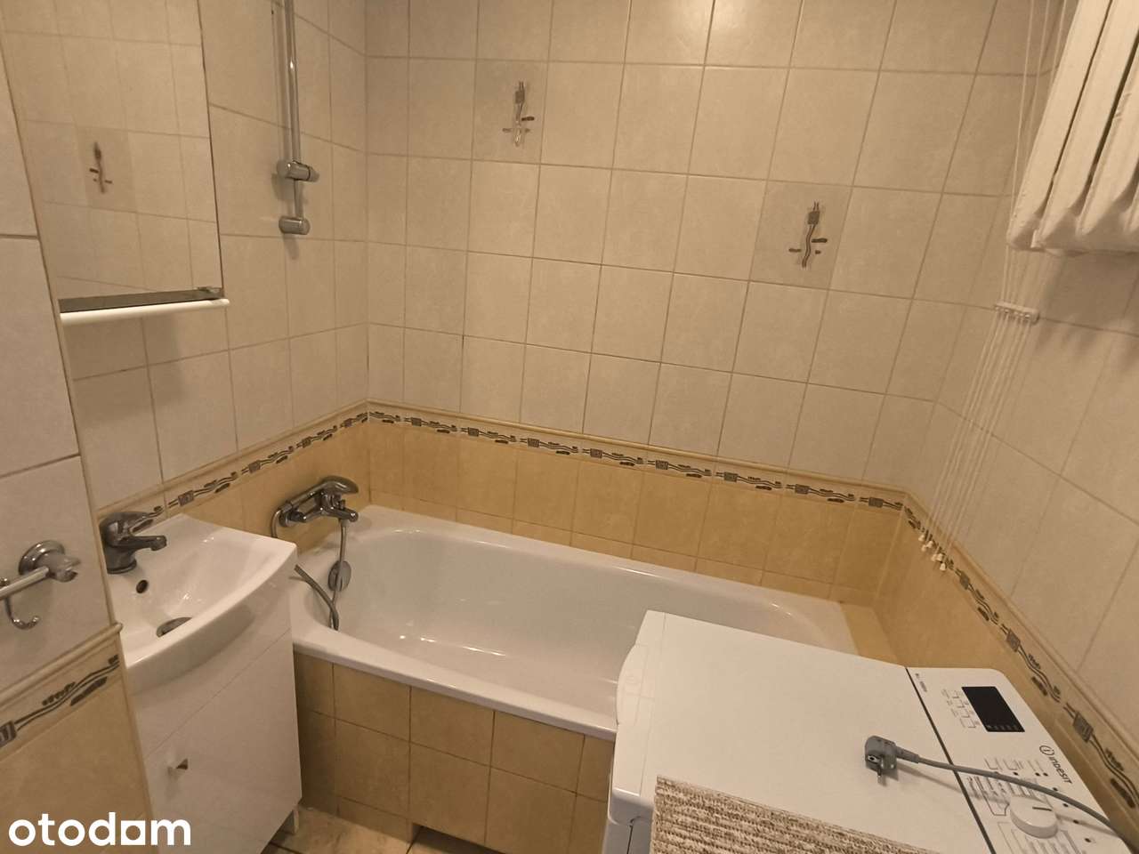 Czyste, 2pok, 50m2, balkon, komórka, media miejskie, Radogoszcz Wschód