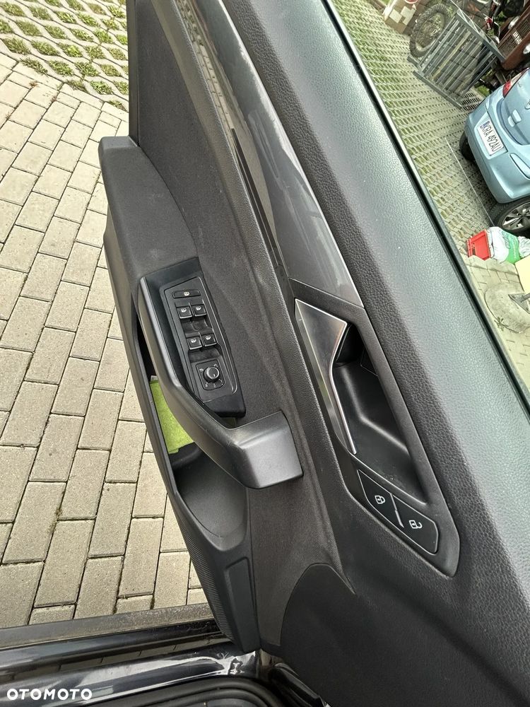 Volkswagen T-Roc 1.5 TSI OPF Style - 18
