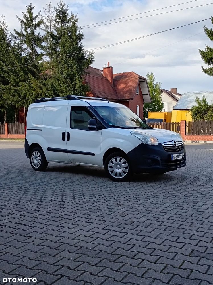 Opel Combo - 12