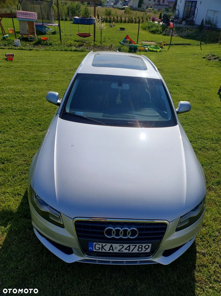 Audi A4 Avant - 8