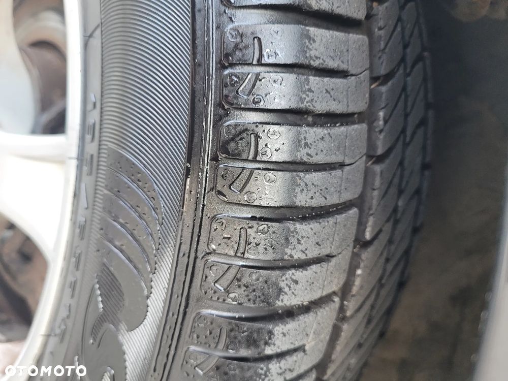 Kia Ceed 1.4 Comfort + - 17