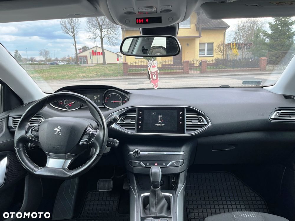 Peugeot 308 PureTech 130 EAT6 Stop & Start Active - 8