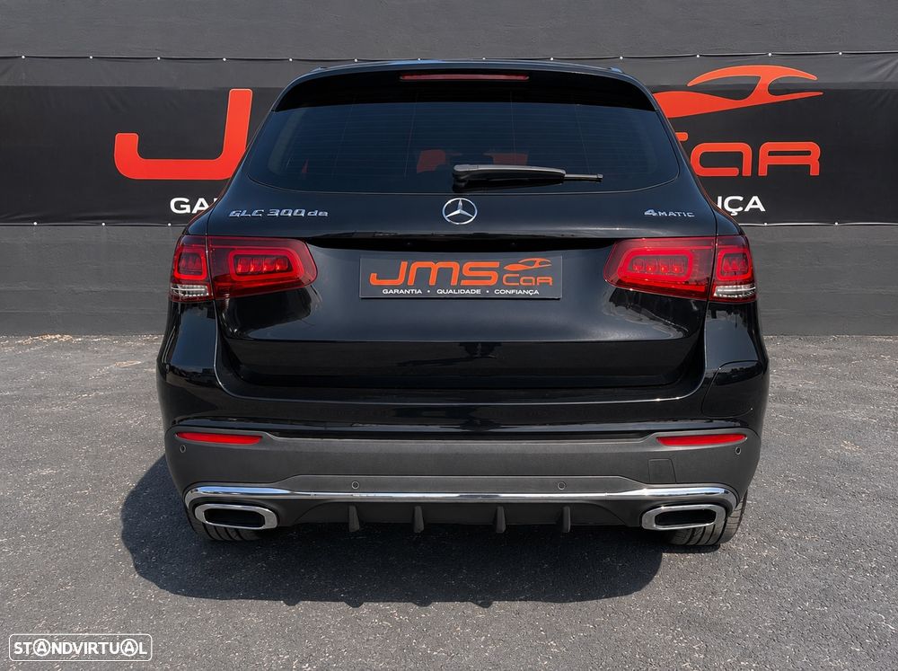 Mercedes-Benz GLC 300 de 4Matic 9G-TRONIC AMG Line - 8