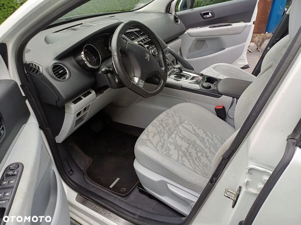 Peugeot 3008 - 5