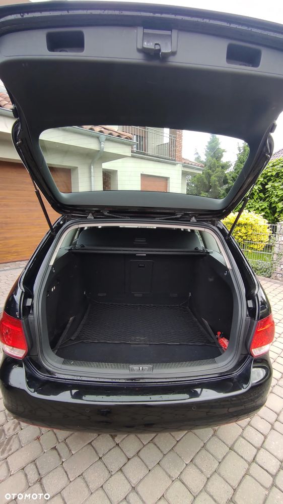 Volkswagen Golf 2.0 TDI DPF GT Sport - 9