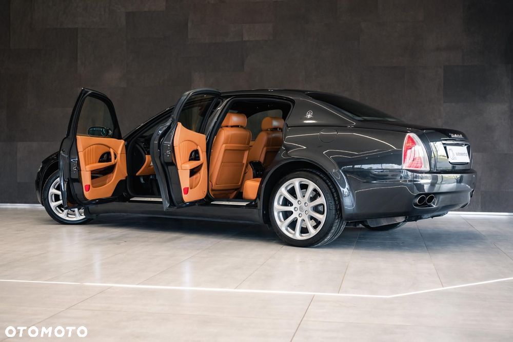 Maserati Quattroporte - 37