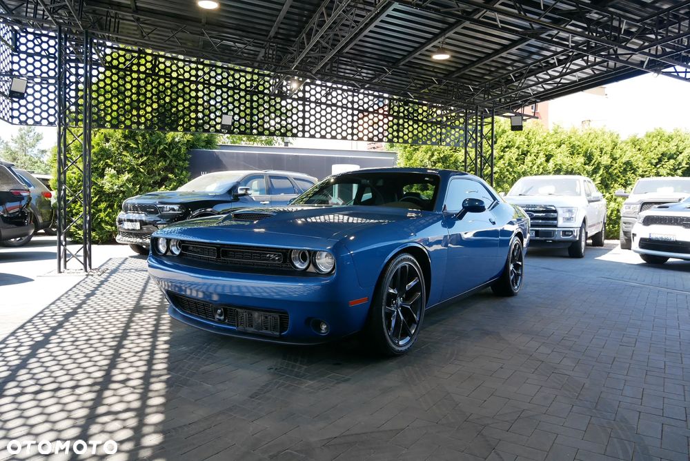 Dodge Challenger 5.7 R/T - 1