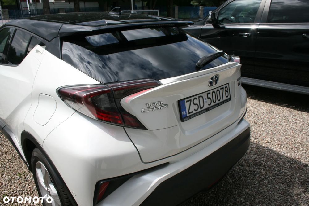 Toyota C-HR Style - 11