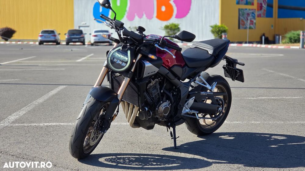 Honda CB 650R - 8