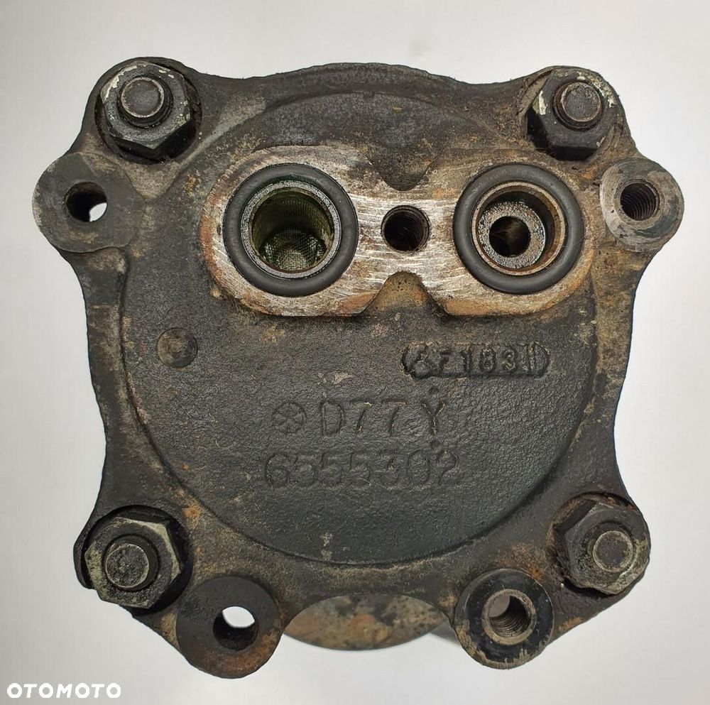 SPRĘŻARKA KLIMATYZACJI MERCEDES W126 3.8 V8 - 4