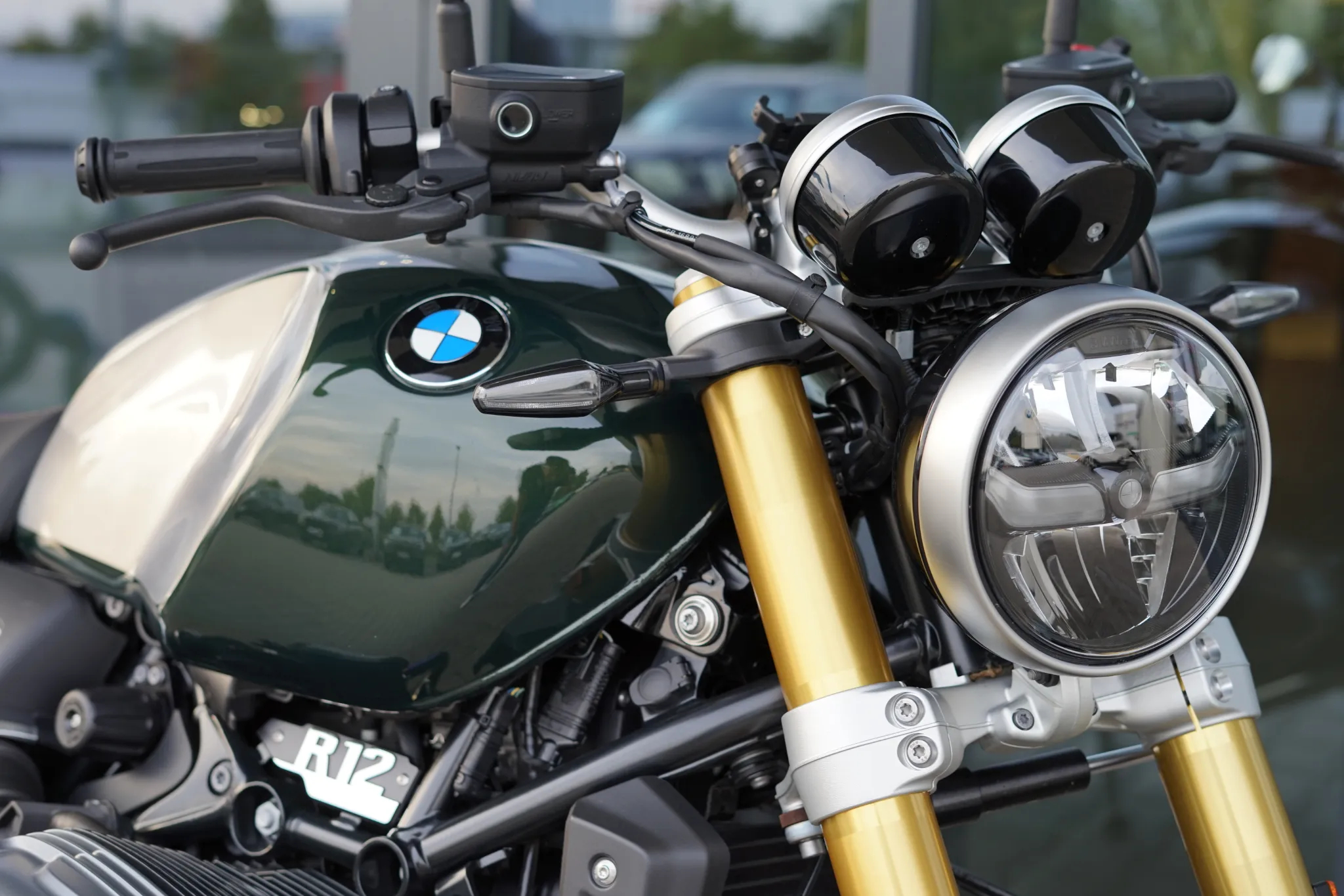 BMW R - 16