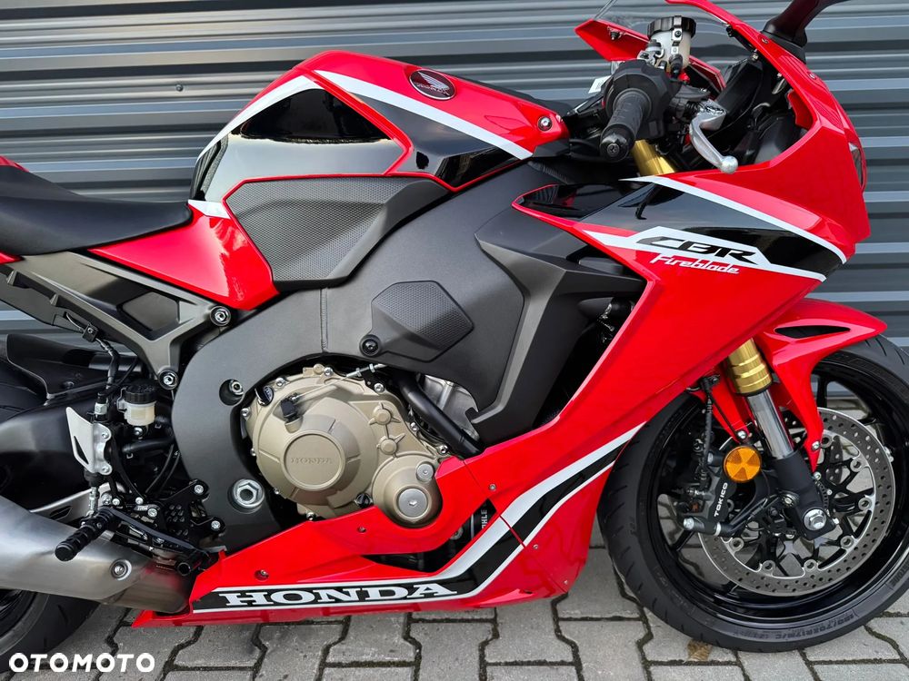 Honda CBR - 11