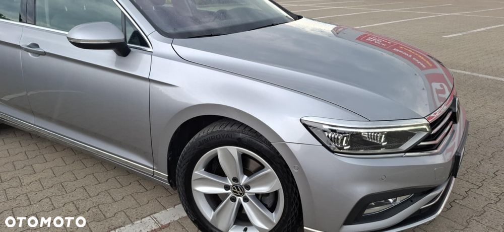 Volkswagen Passat - 2