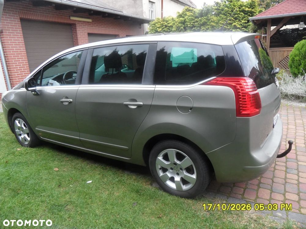 Peugeot 5008 2009 photo 3