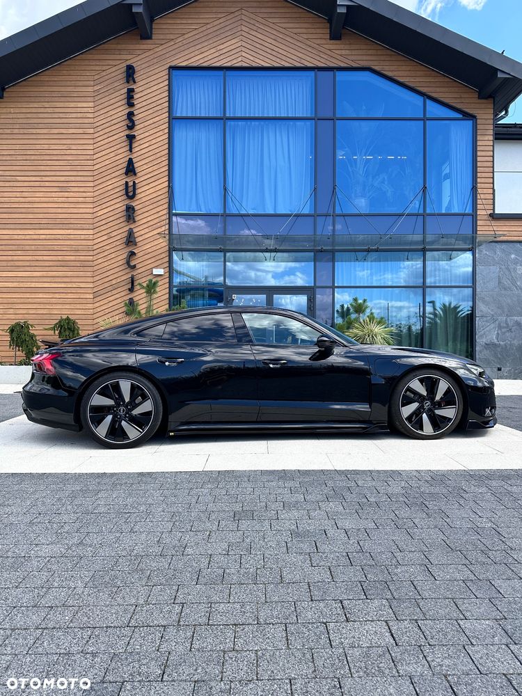 Audi e-tron GT 60 93kWh Quattro - 13
