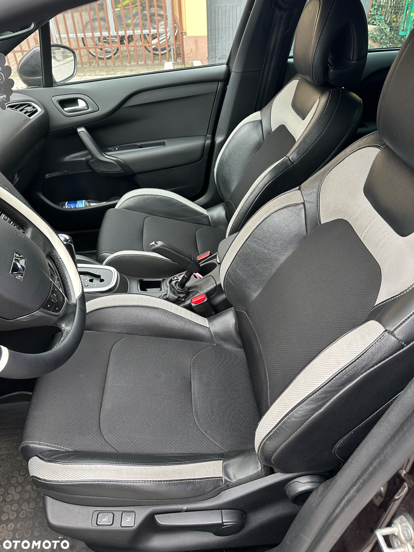 DS Automobiles DS 4 - 9