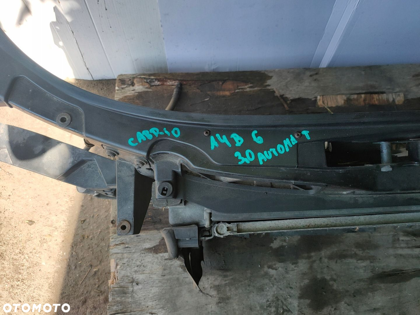 Pas Przedni AUDI A4 B6 3,0 ASN CABRIO AUTOMAT - 2