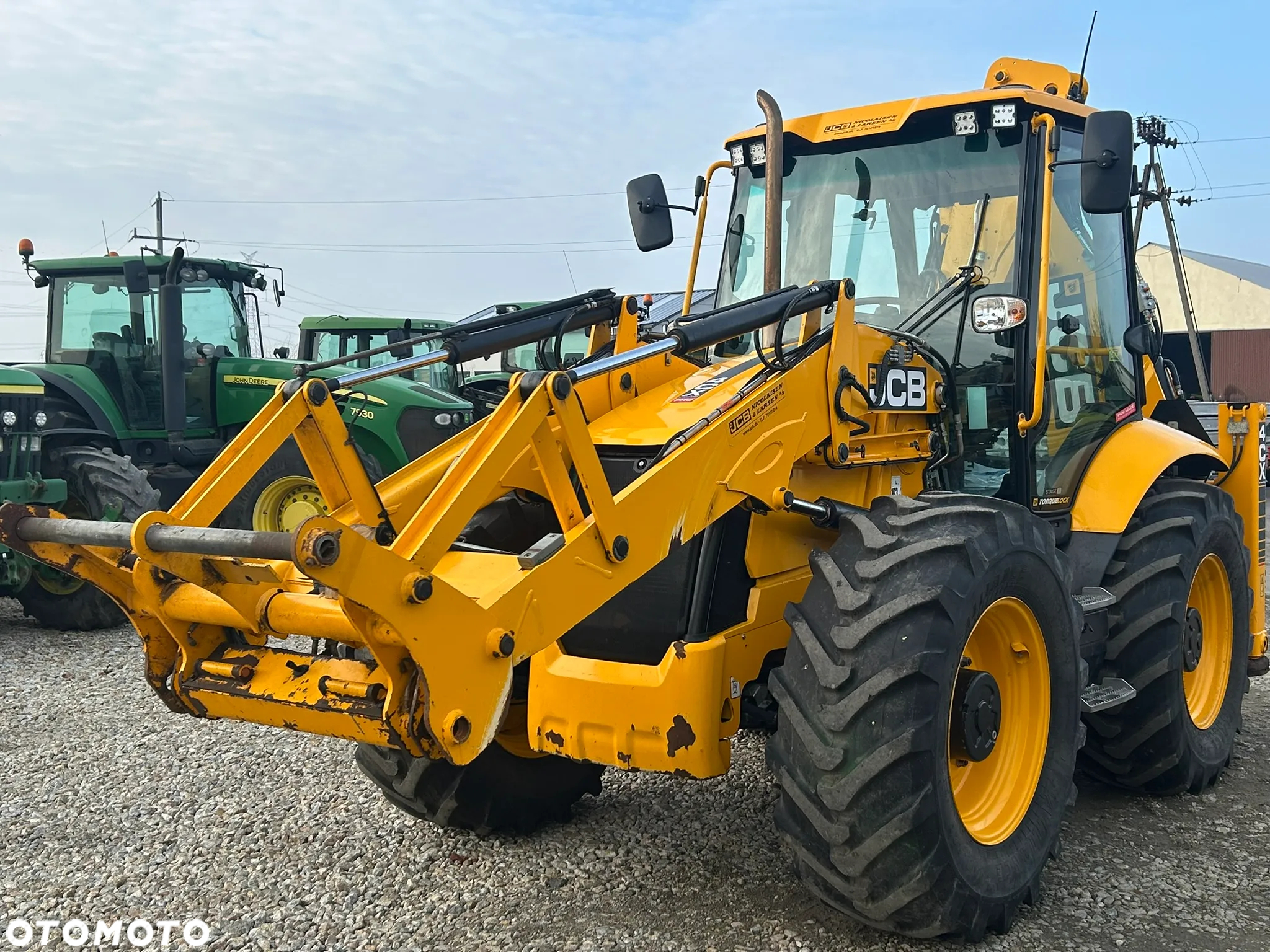 JCB 4CX - 7