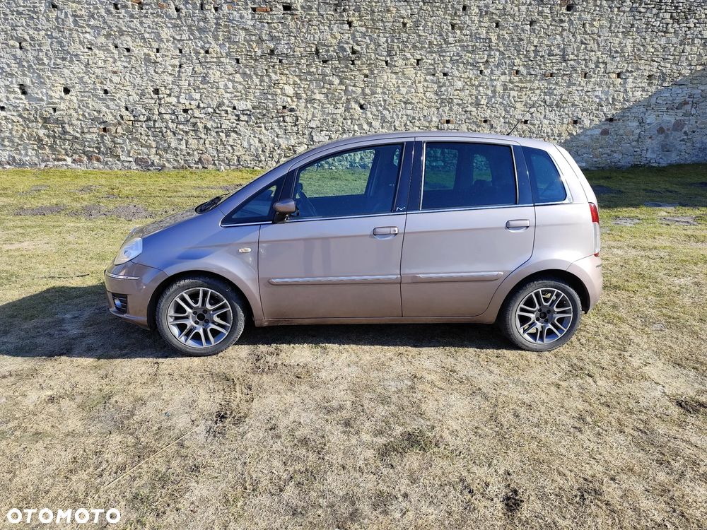 Lancia Musa 1.3 Multijet 16v Oro - 4