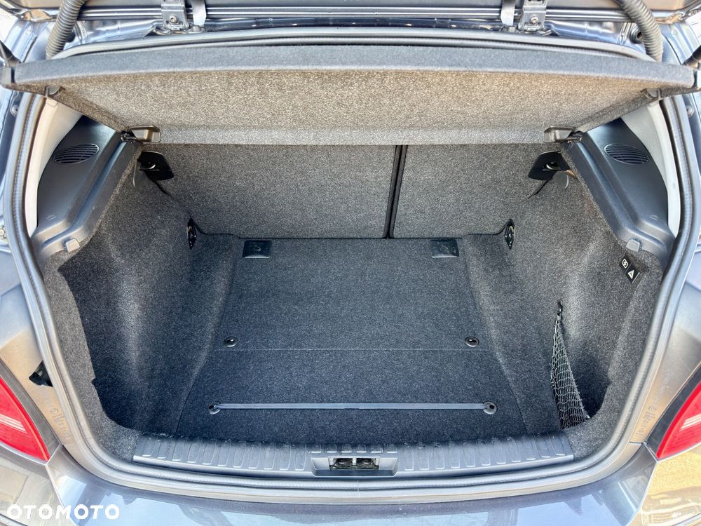BMW Seria 1 120d DPF - 22
