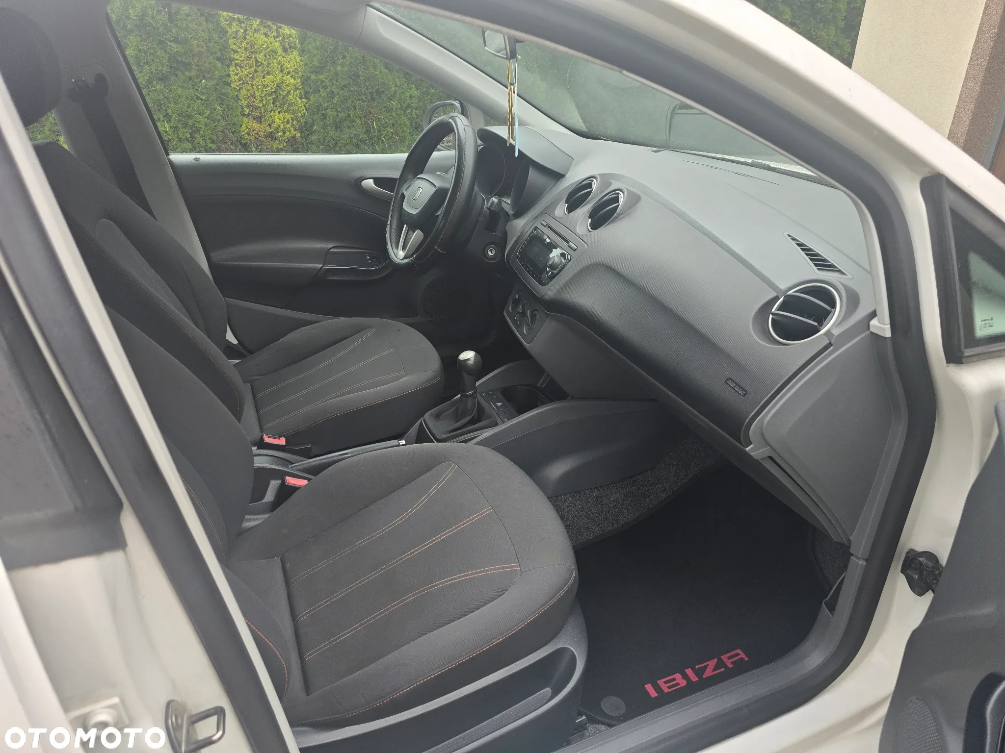 Seat Ibiza 1.4 16V Sport - 6