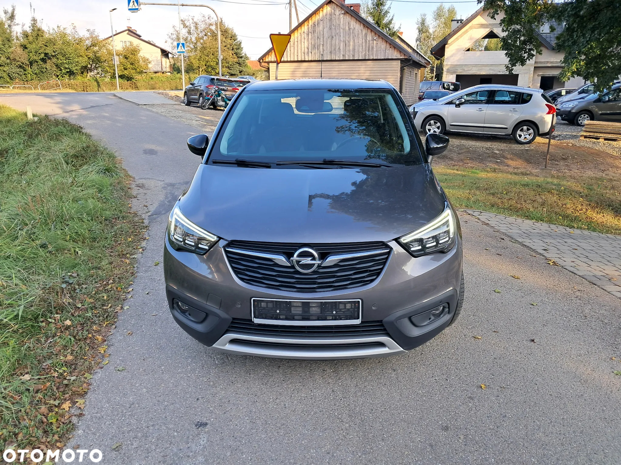 Opel Crossland X - 3