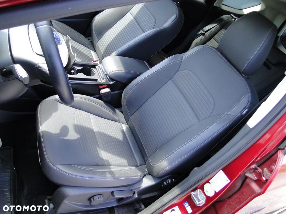 Ford Kuga 1.5 EcoBoost FWD Titanium - 26