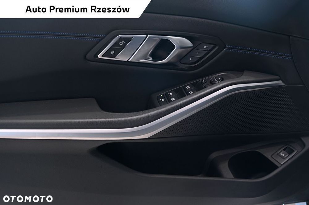 BMW Seria 3 318d mHEV M Sport - 10